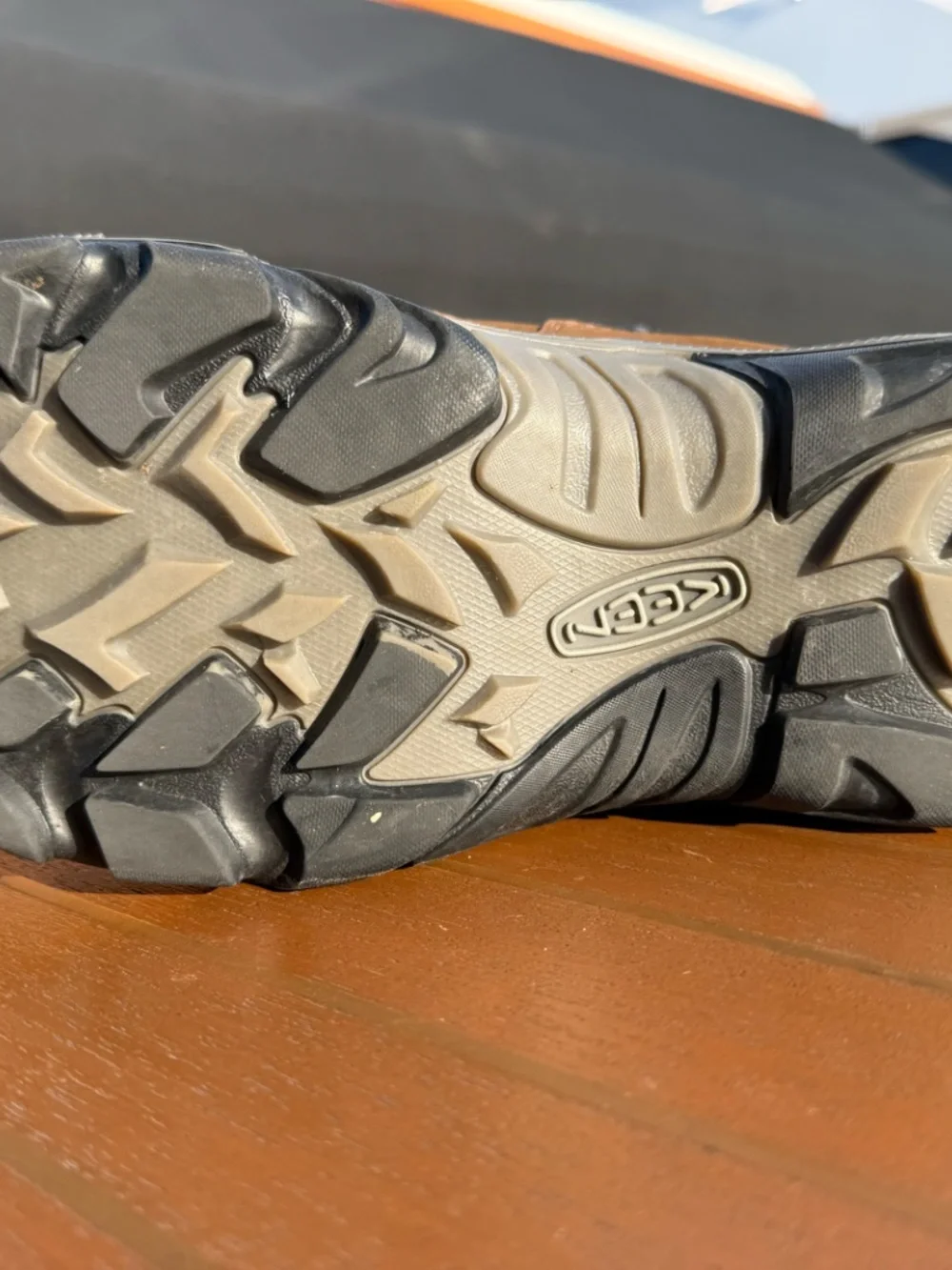 Keen Durand II Mens Mid Waterproof Hiker 11.5 EU 45 excellent shape